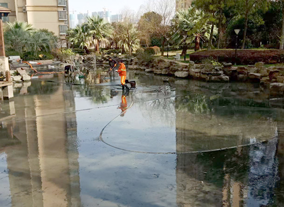 淮阳景观池淤泥清理